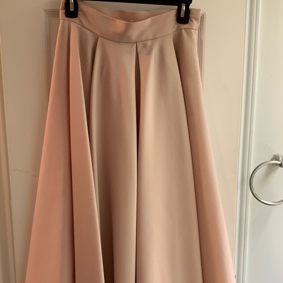 H&M Blush Pink skirt Size 4 - Picture 1 of 3